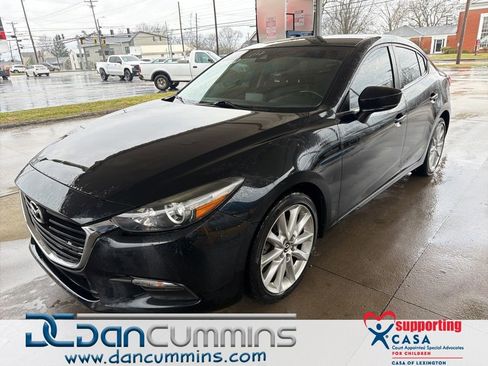 Used 2017 MAZDA MAZDA3 Touring image 1