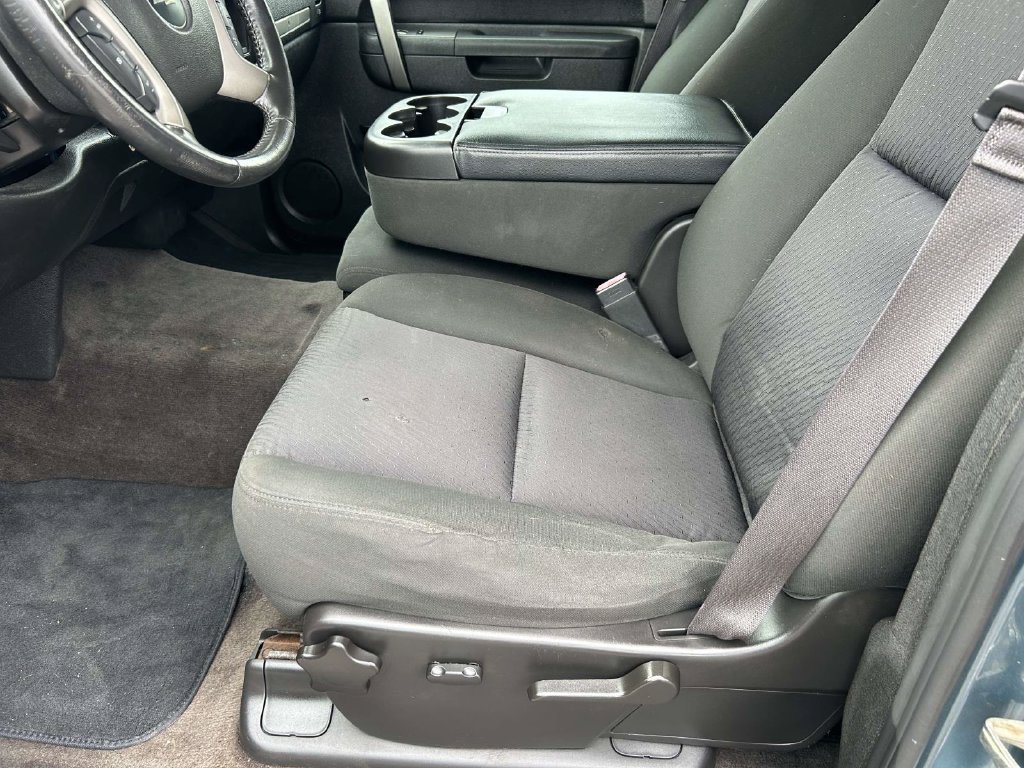 Used 2013 Chevrolet Silverado 1500 LT w/ All-Star Edition AWD/4WD image 18