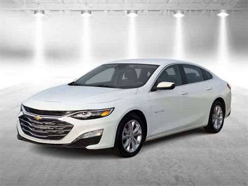 Used 2023 Chevrolet Malibu LT image 4