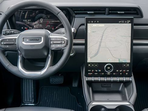 New 2026 GMC Terrain Denali AWD/4WD image 22