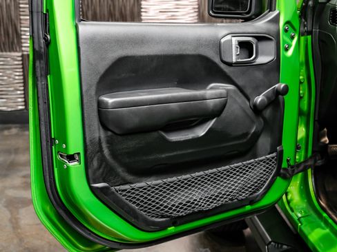 Used 2020 Jeep Wrangler Unlimited Sport AWD/4WD image 42