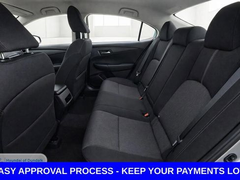 Used 2021 Toyota Camry LE FWD image 12