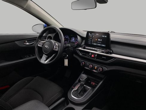 Used 2021 Kia Forte LXS image 18