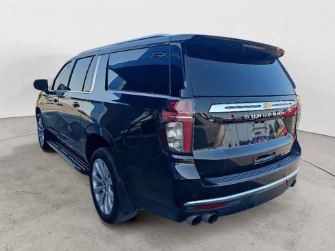 Used 2023 Chevrolet Suburban Premier AWD/4WD image 5