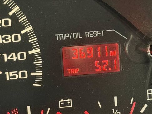 Used 2001 Chevrolet Camaro Z28 w/ Preferred Equipment Group 2 image 4