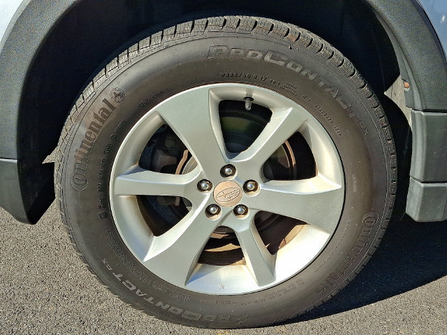 Used 2013 Subaru Outback 2.5i Premium AWD/4WD image 7