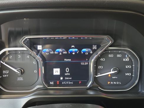 Used 2021 GMC Sierra 1500 Denali w/ Technology Package AWD/4WD image 10