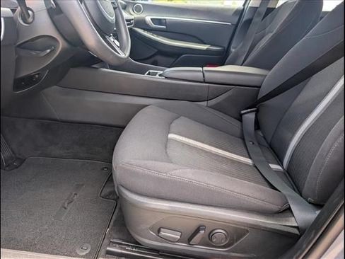 Used 2025 Kia K4 FWD image 9