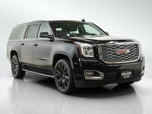 Used 2019 GMC Yukon XL SLT AWD/4WD image 7