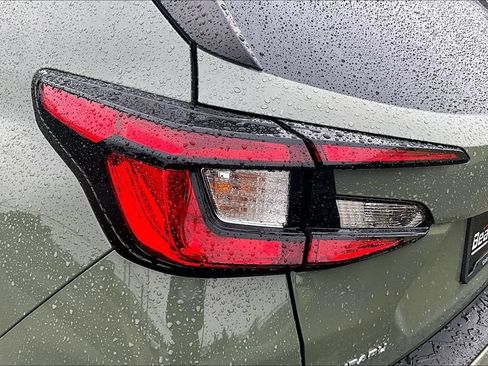 Used 2024 Subaru Crosstrek 2.5i Limited w/ Crosstrek Mirror Package AWD/4WD image 28