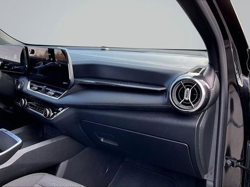 Used 2025 Chevrolet Equinox LT image 25