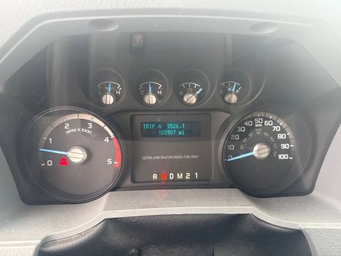 Used 2019 Ford F650 2WD Regular Cab Super Duty image 9