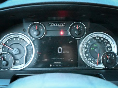 Used 2014 RAM 1500 Sport w/ Remote Start & Security Group image 9