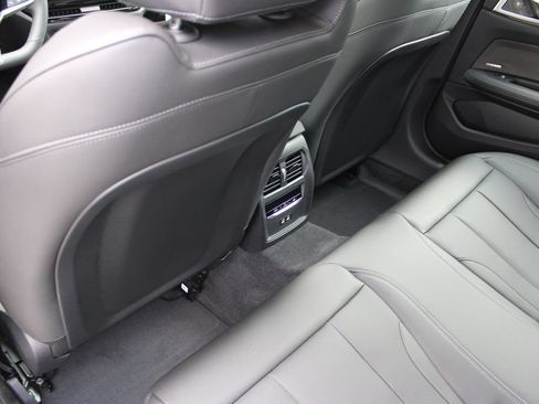 Used 2026 BMW 430i xDrive w/ M Sport Package AWD/4WD image 50