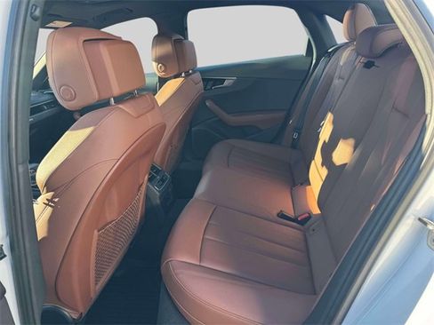 Used 2020 Audi A4 2.0T Premium image 12