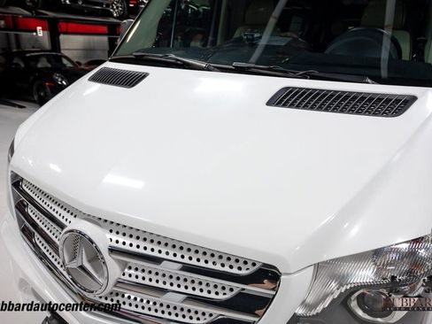 Used 2018 Mercedes-Benz Sprinter 3500 image 13