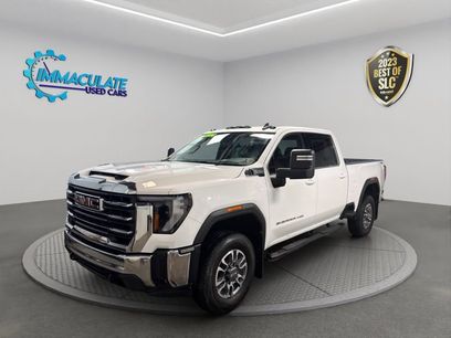 Used 2024 GMC Sierra 2500 SLE w/ SLE Convenience Package