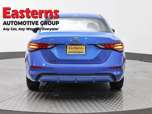 Used 2023 Nissan Sentra SV FWD image 6