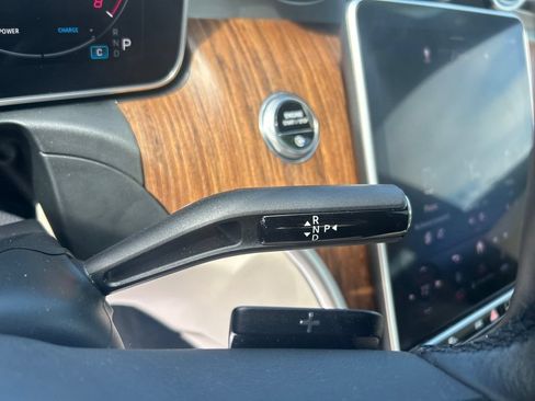 Certified 2024 Mercedes-Benz C 300 4MATIC Sedan image 24