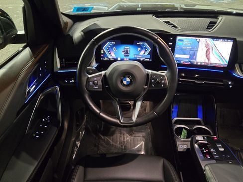 Used 2025 BMW X1 xDrive28i image 10