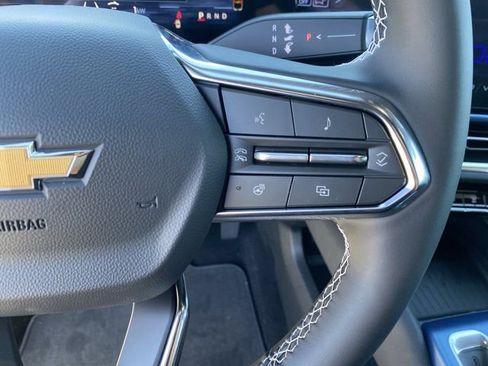 New 2026 Chevrolet Equinox EV LT w/ Convenience Package II image 32