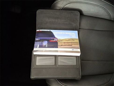 Used 2023 Subaru Ascent Limited w/ Technology Package image 28