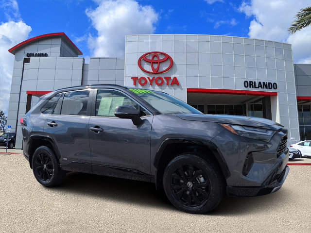 Certified 2024 Toyota RAV4 SE AWD/4WD image 1