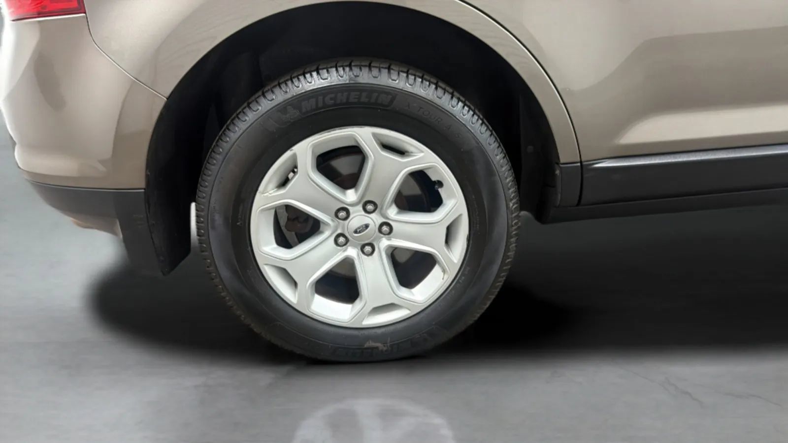 Used 2013 Ford Edge SEL AWD/4WD image 25