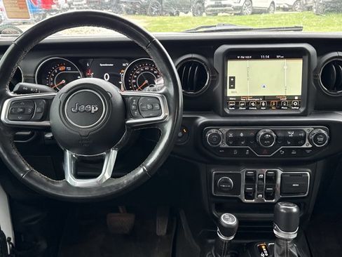 Used 2021 Jeep Wrangler Unlimited Sahara AWD/4WD image 5