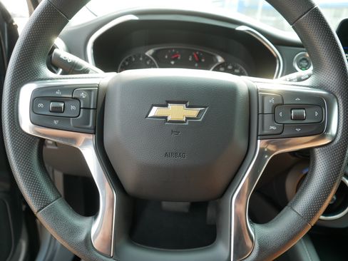 Used 2025 Chevrolet Blazer LT AWD/4WD image 25