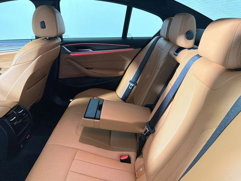 Used 2023 BMW 540i w/ M Sport Package RWD image 32