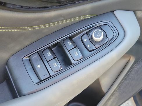 Used 2025 Subaru Outback Onyx Edition AWD/4WD image 24
