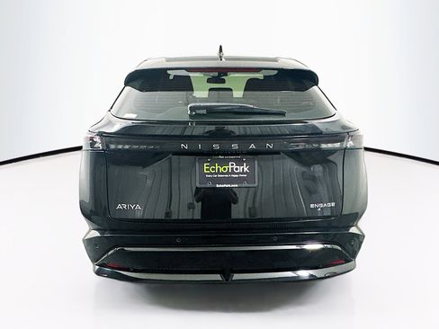 Used 2023 Nissan Ariya FWD image 7