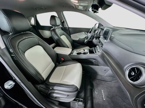 Used 2023 Hyundai Kona SE FWD image 29