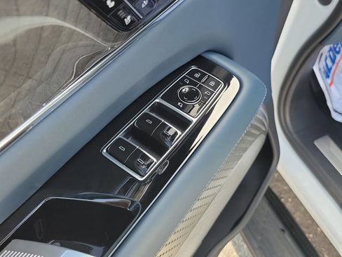 New 2025 Cadillac Escalade IQ Sport 2 w/ LPO, ONYX Package AWD/4WD image 20