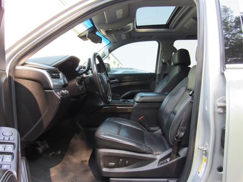 Used 2016 Chevrolet Tahoe LT AWD/4WD image 7