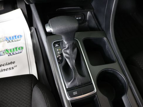 Used 2018 Kia Optima LX FWD image 38
