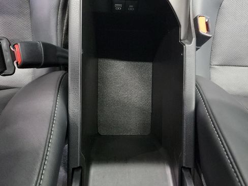 Used 2023 Toyota Camry XSE FWD image 28