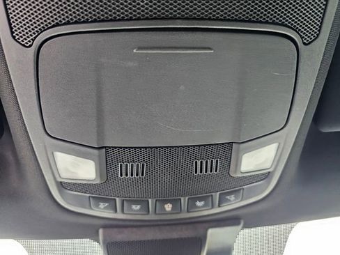 Used 2019 Ford F150 XLT w/ Equipment Group 302A Luxury AWD/4WD image 21