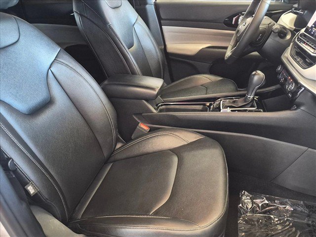 Used 2025 Jeep Compass Limited AWD/4WD image 19