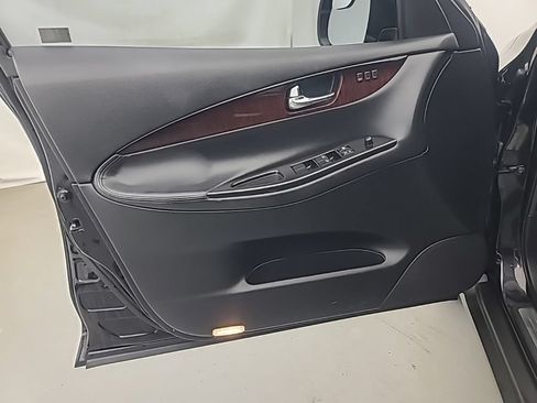 Used 2016 INFINITI QX50 AWD w/ Premium Plus Package image 22