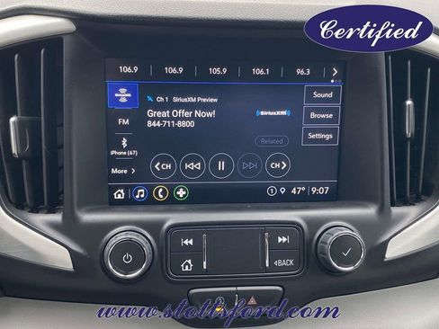 Used 2023 GMC Terrain SLT w/ Tech Package image 25