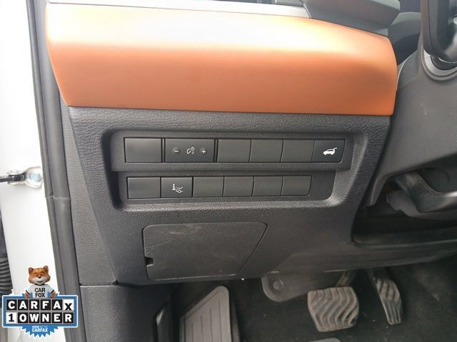Used 2022 Mitsubishi Outlander SEL AWD/4WD image 42