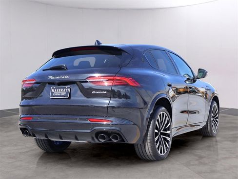 New 2025 Maserati Grecale Modena image 5