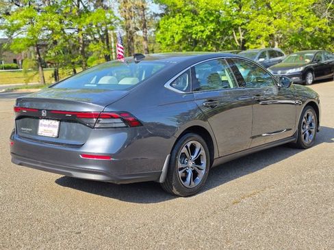 Used 2023 Honda Accord EX image 5