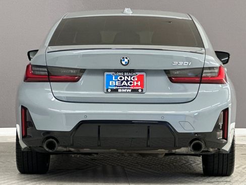 Used 2023 BMW 330i Sedan w/ M Sport Package RWD image 9