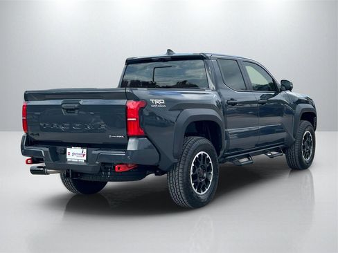 New 2026 Toyota Tacoma TRD Off-Road image 5