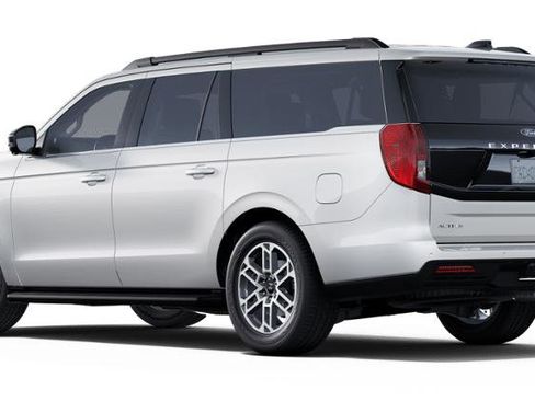 New 2025 Ford Expedition Max Active image 25