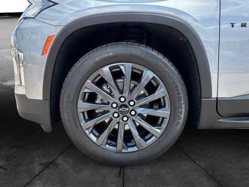 Used 2023 Chevrolet Traverse RS AWD/4WD image 14