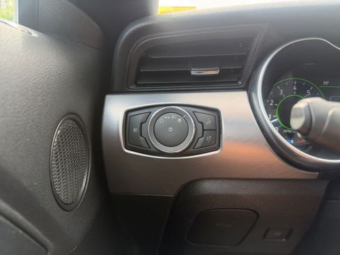 Used 2022 Ford Mustang GT Premium RWD image 27
